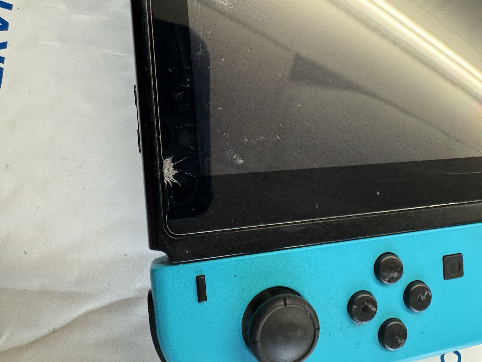 Nintendo Switch V2 Console Only HAC-001-01 Black | Cracked Screen Protector