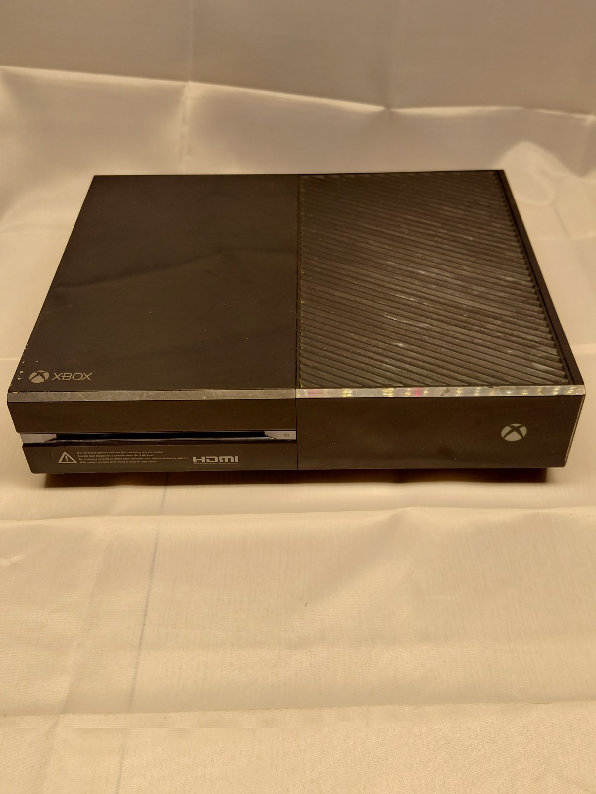 Xbox One Bundle – Console, Controller, HDMI & Power Cables, 4 Games – Tested