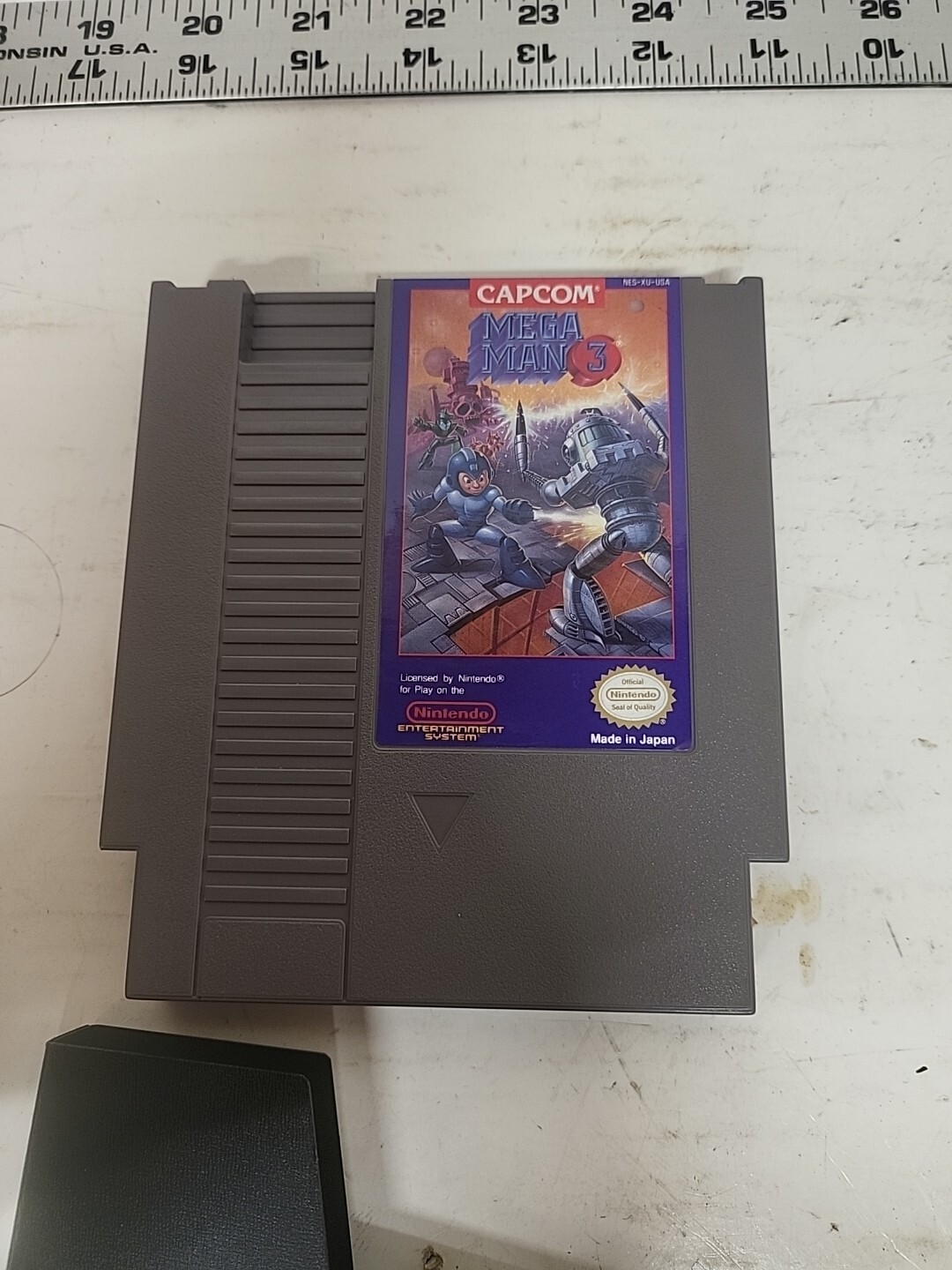 Mega Man 3 Nintendo NES 1990 Capcom Cartridge only Authentic Tested