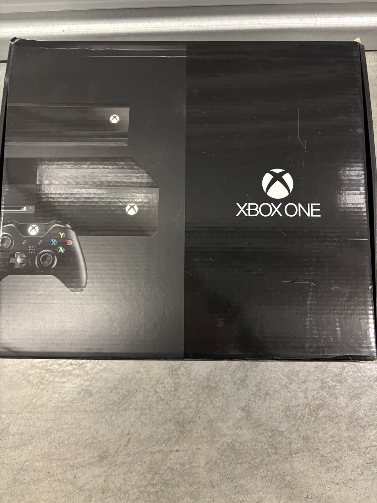 Microsoft Xbox One 500GB Console – Black Box Bundle