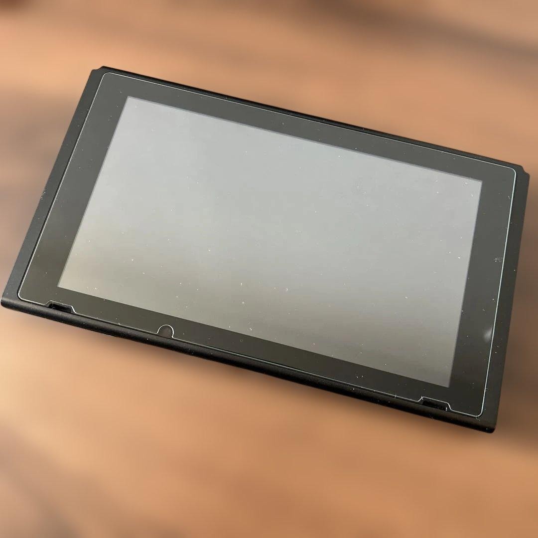Nintendo Switch console 32G microSD