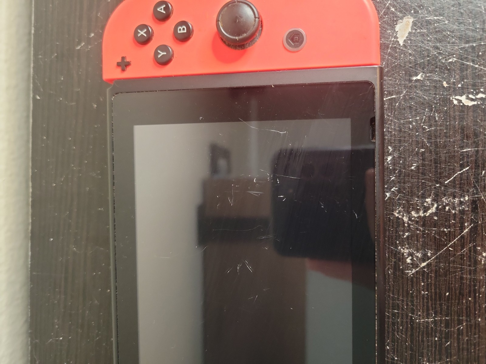 Nintendo Switch Console 32GB Handheld 720p w/ Neon Red/Blue Joy-Con HAC-001