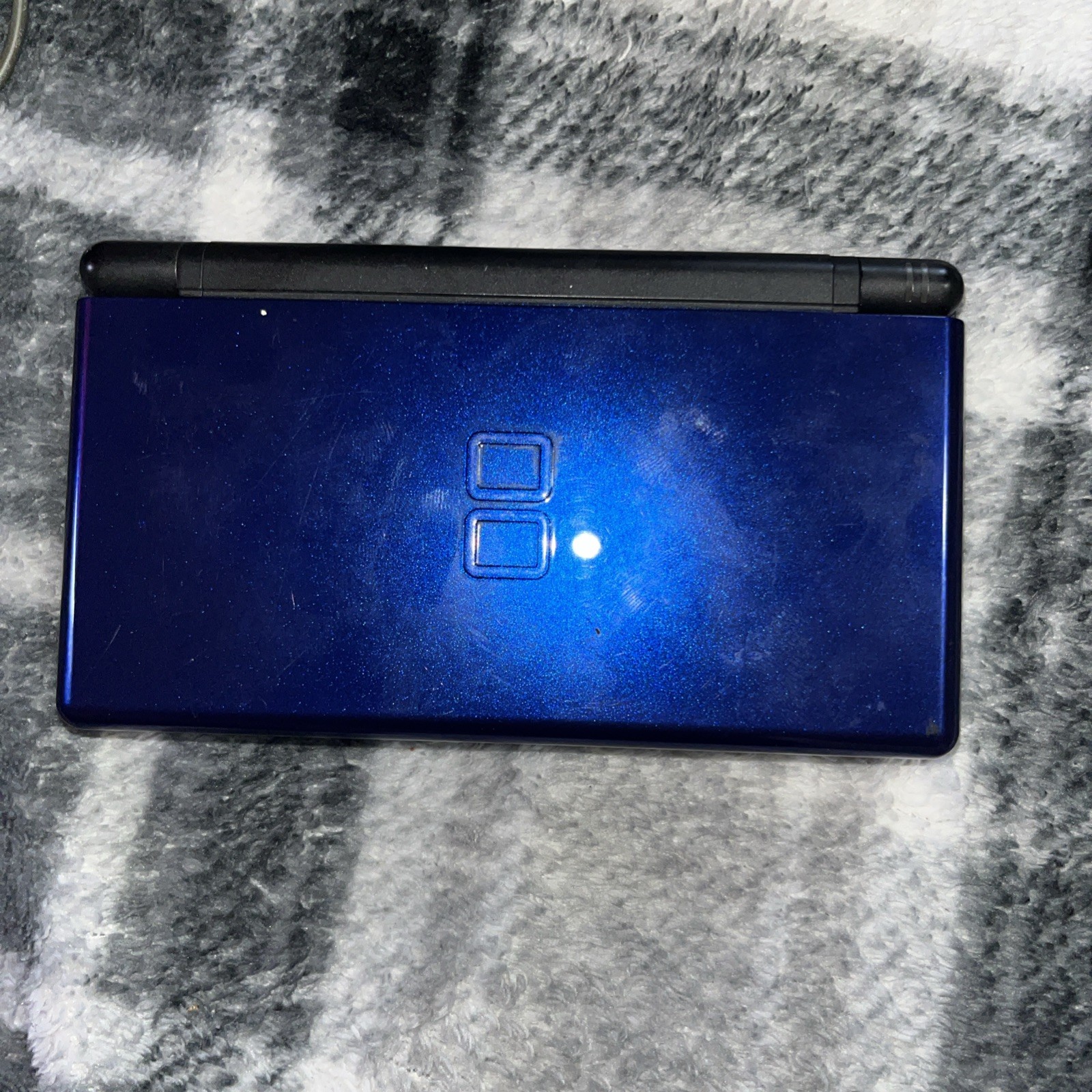 Nintendo DS Lite Enamel Navy Handheld System Bundle Charger Game Stylus Mint!!!