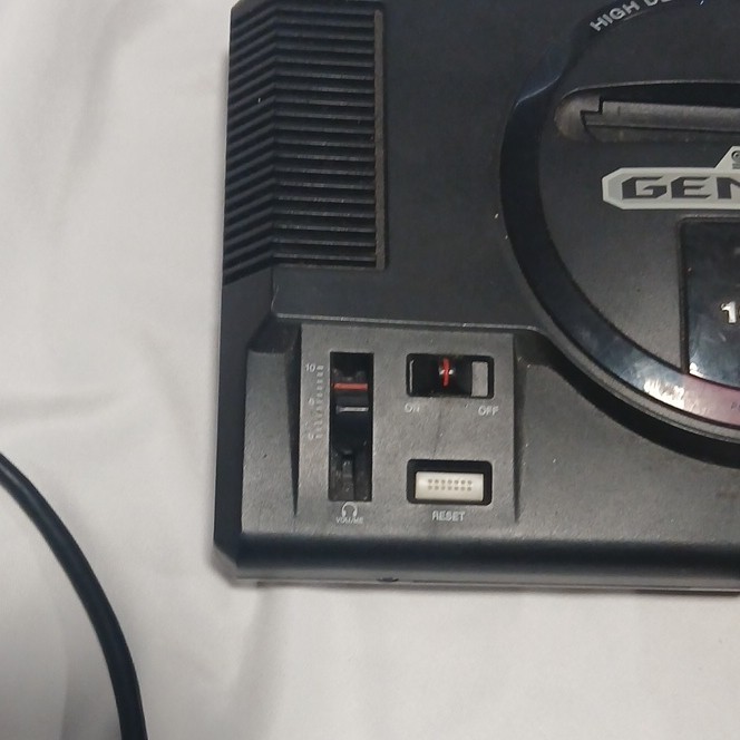 SEGA Genesis MK-1601 16-Bit Console Black w/ 2 Controllers, Cables, Volume