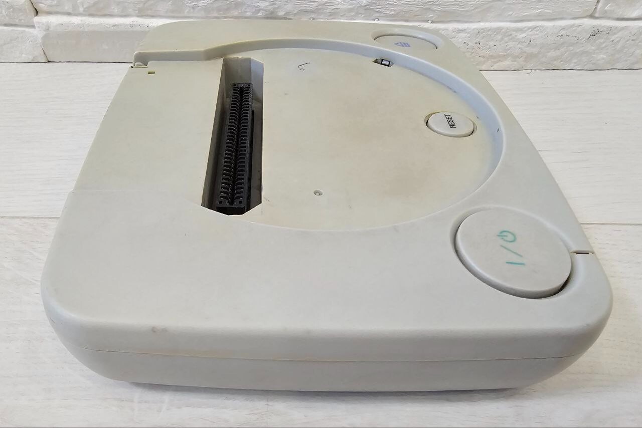 Retro 1990s Game Console analog Sega 16 bit Computer Video Game TV for repair