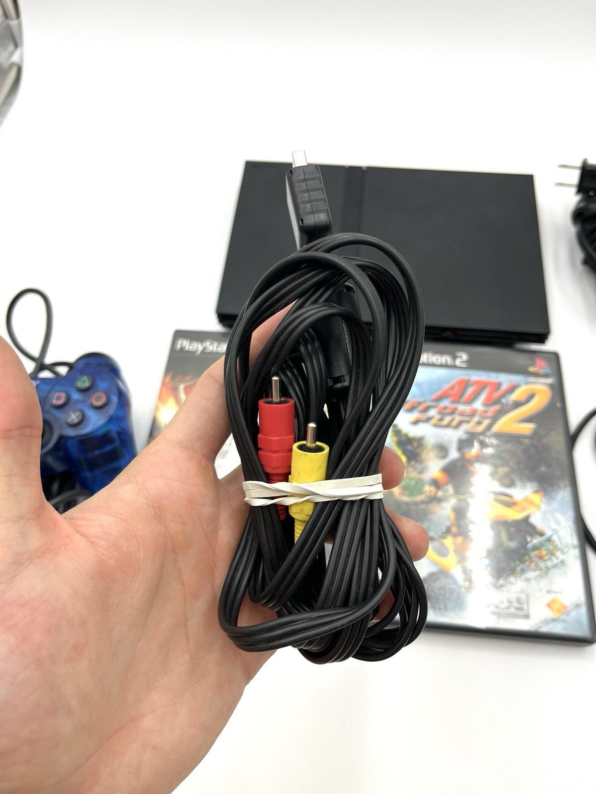 Playstation 2 PS2 Slim SCPH-70001 Console Bundle Lot 2 Games 2 Controllers READ!