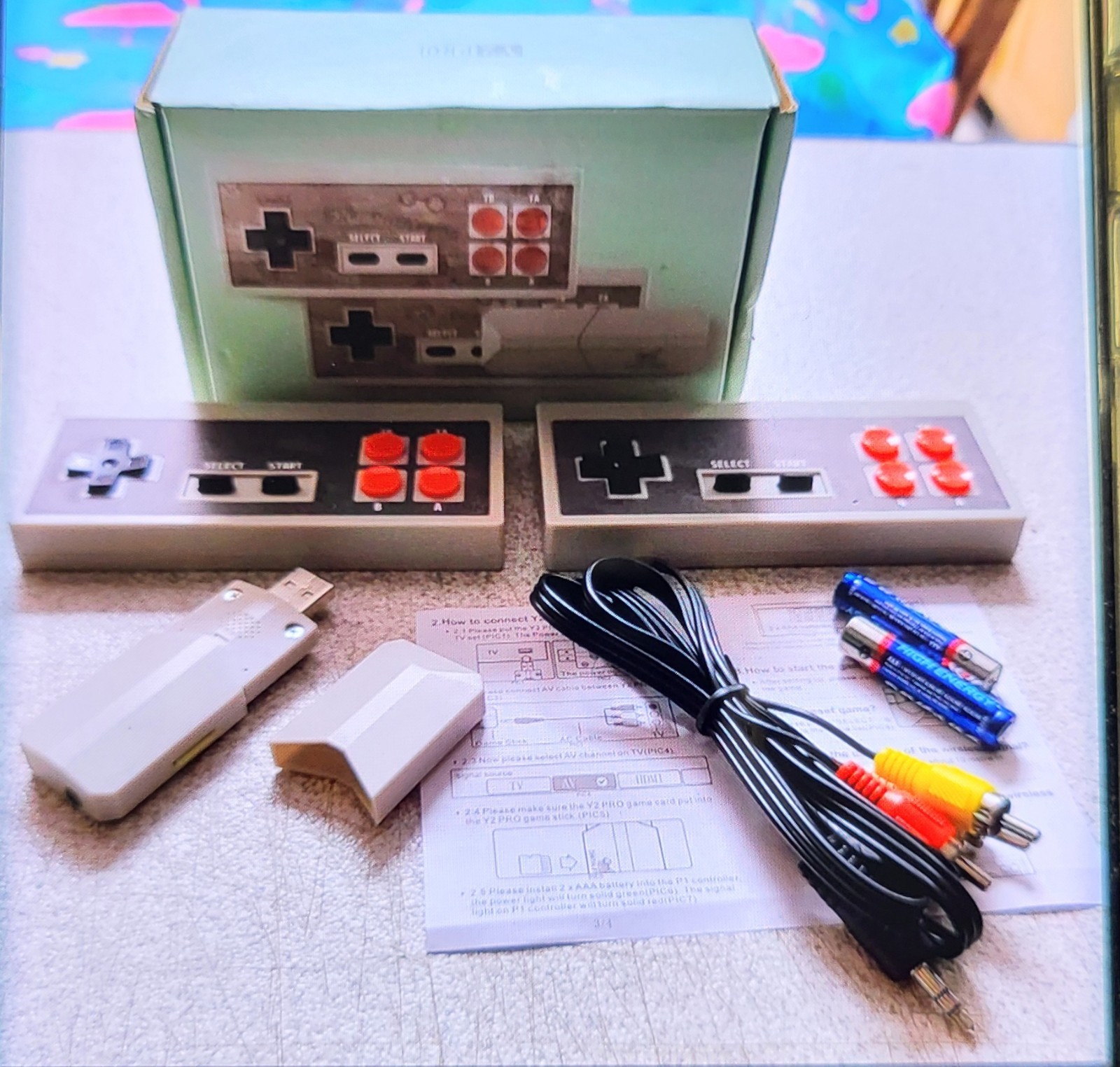 Data Frog Y2 Pro wireless mini gaming console W Batteries Y2RPO-P2