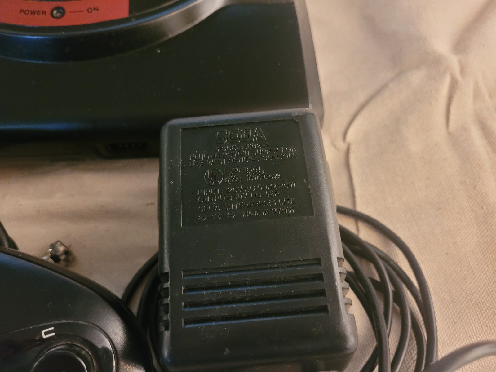 Sega Genesis Console Black with 1 controller, original power supply & rf switch