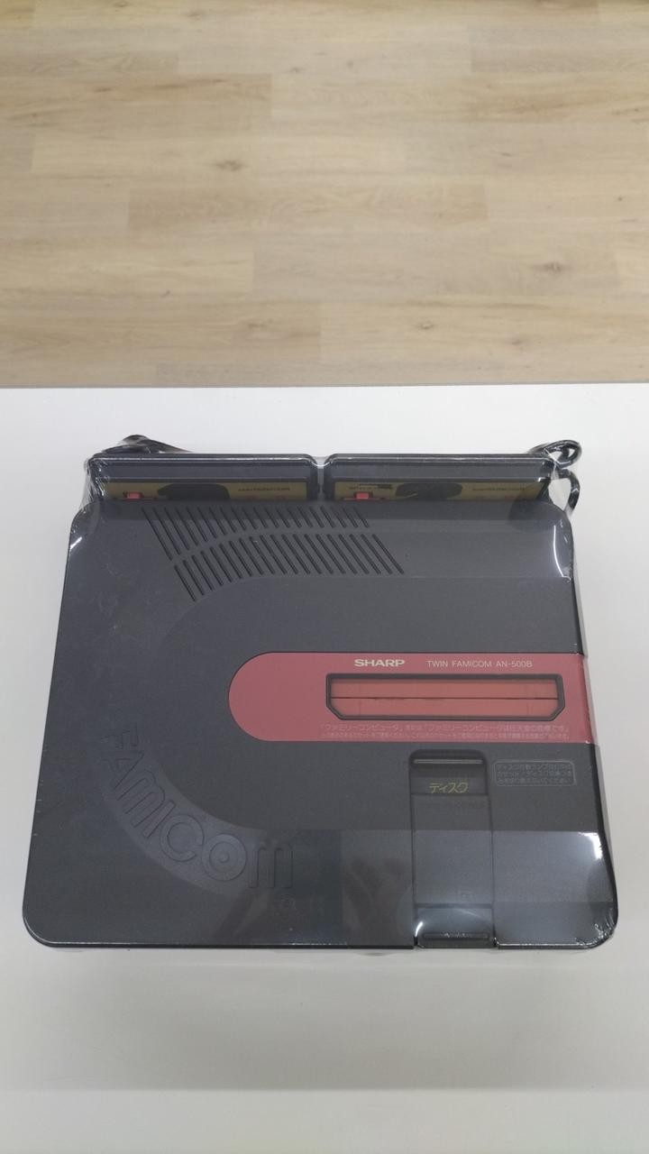 Twin Famicom Model Number AN 500B SHARP