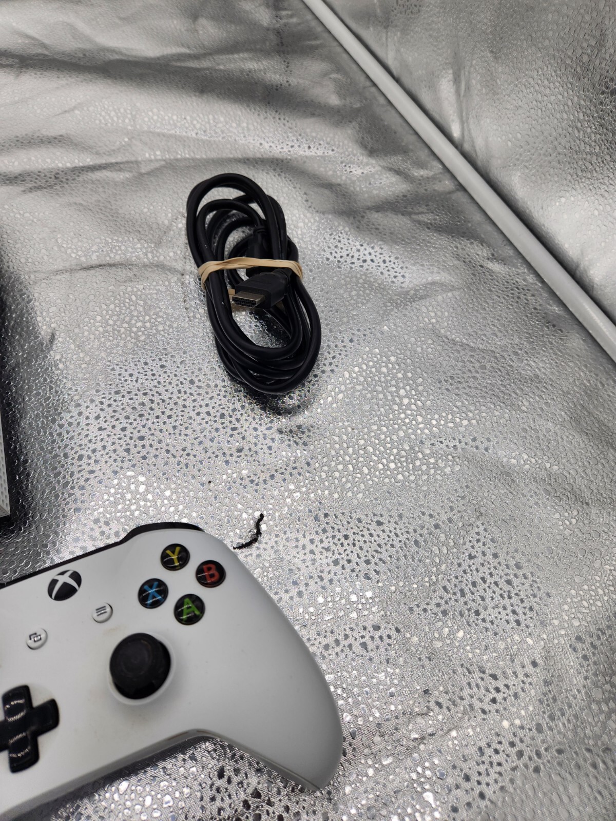 Xbox One S 1TB Console White Model 1681 Tested