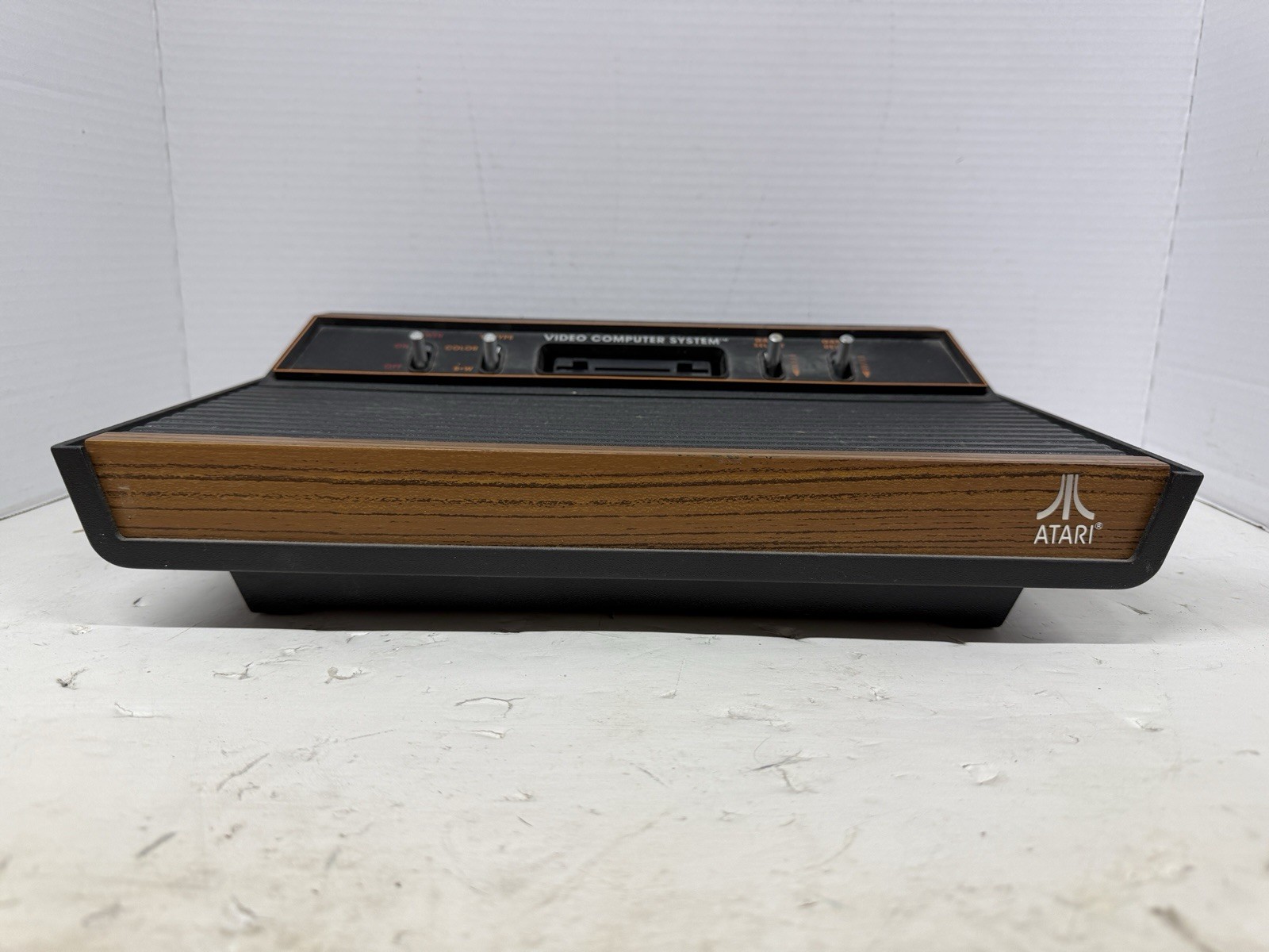 Untested Looks Nice Atari 2600 Console CX-2600A – Woody Wood Grain Console Only