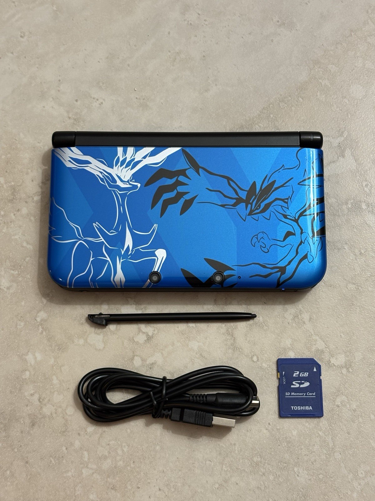 Nintendo 3DS XL LL Pokemon X Pack XY Xerneas Yveltal Blue Working Read Desc