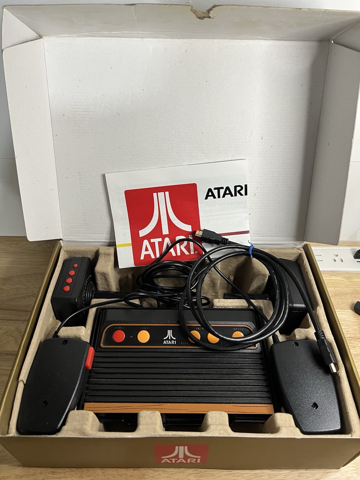 Atari Flashback 8 Gold Deluxe HD Console 40th Anniversary Edition NO POWER CORD