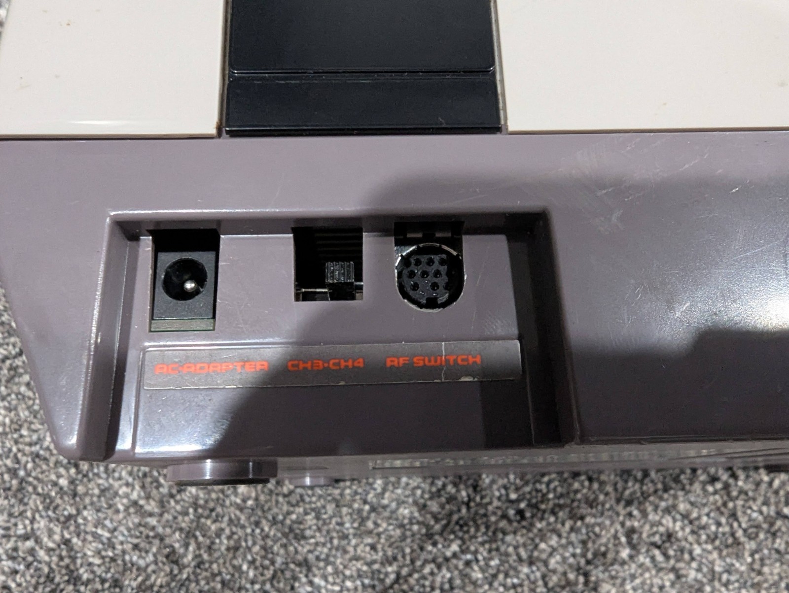 Nintendo NES Console with RGB – SNES Multi Out for RGB, S-Video, and Component