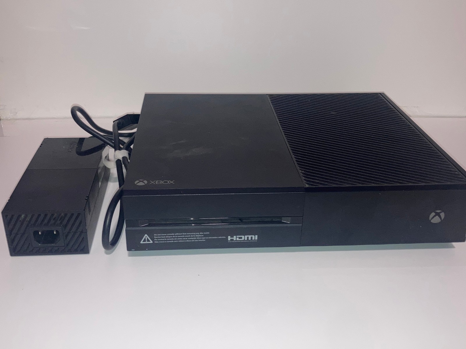 Xbox One 500GB Console 1540 – Working – See Details