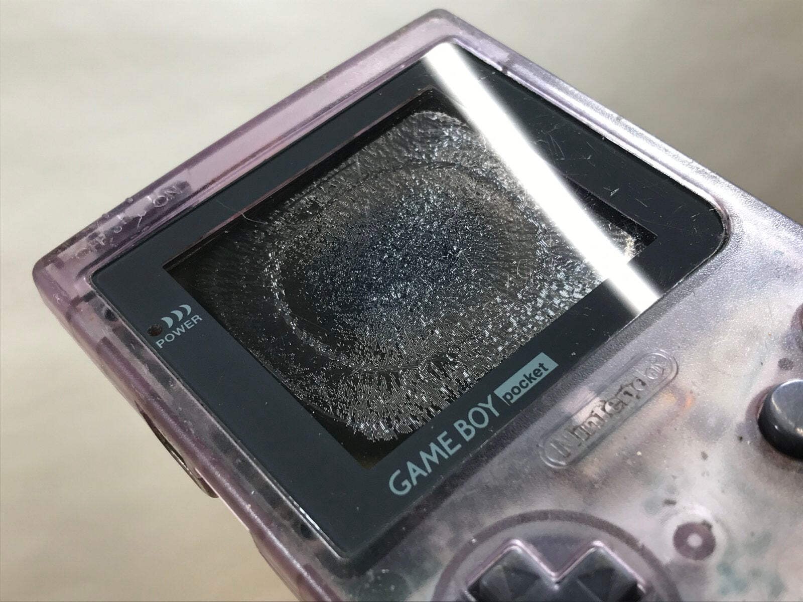 GameBoy Pocket Clear Purple Console Nintendo Japan – Not Working LG9025