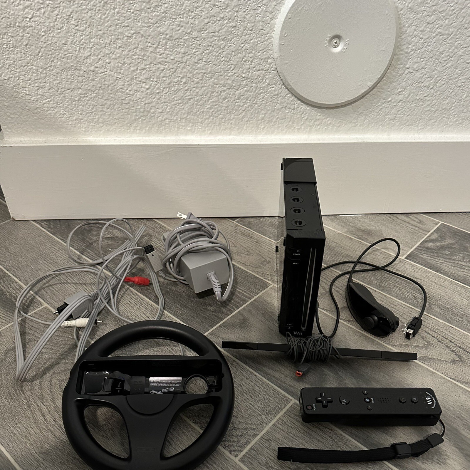 Nintendo Wii Black Console With Power Cord RVL-101(USA) Works (Set with Wheel)