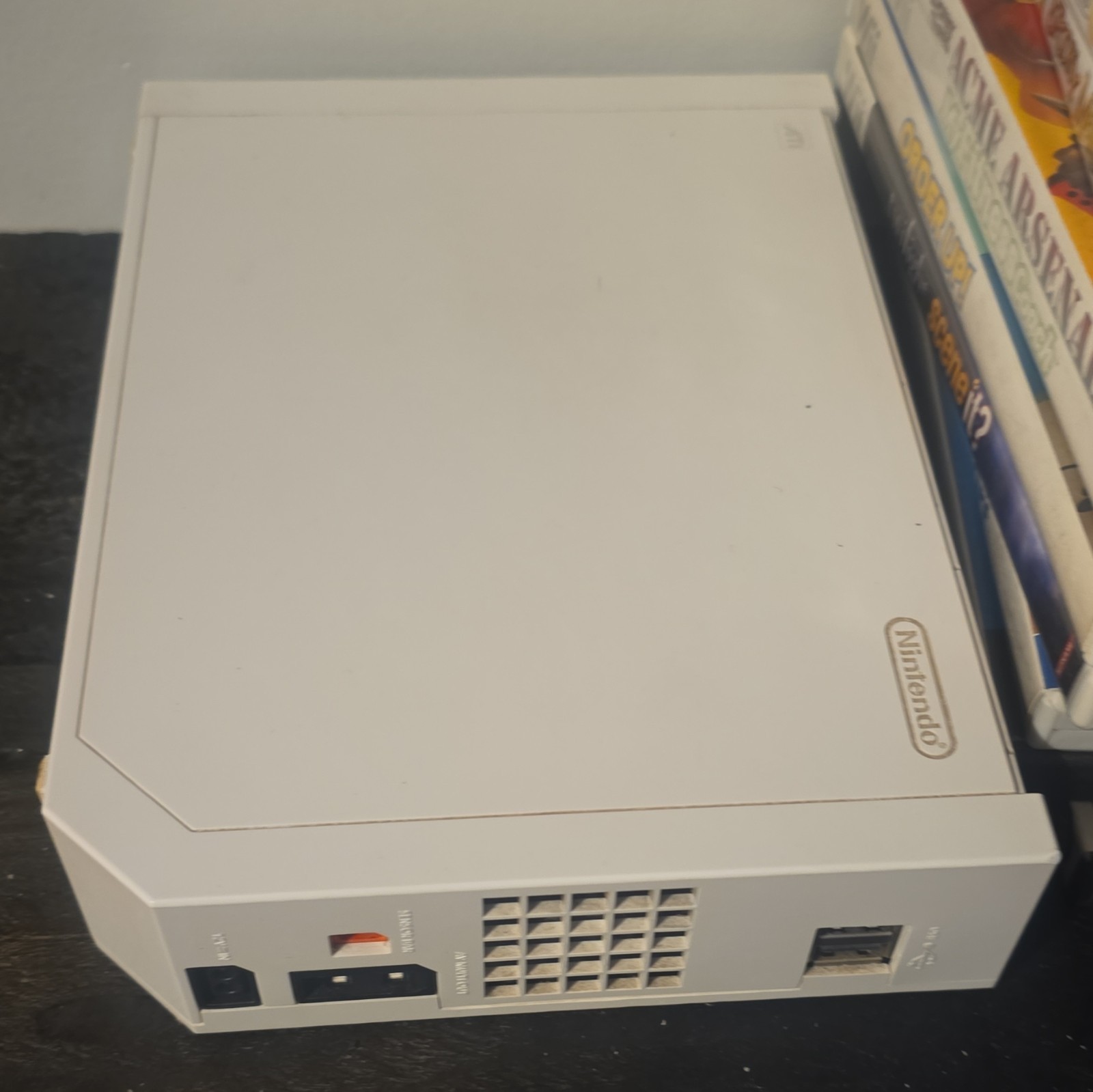 Nintendo Wii RVL-001(USA) Home Console White Wi-Fi Composite RCA