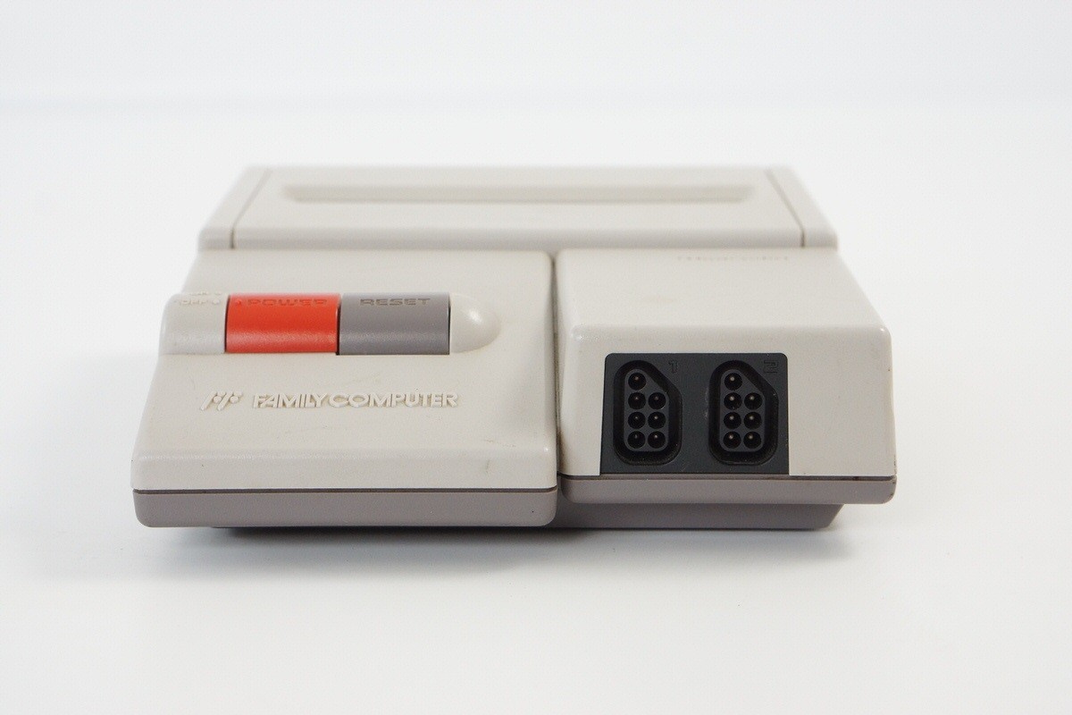 NEW FAMICOM AV Console Only HVC101 Tested System Nintendo FC HN10132535