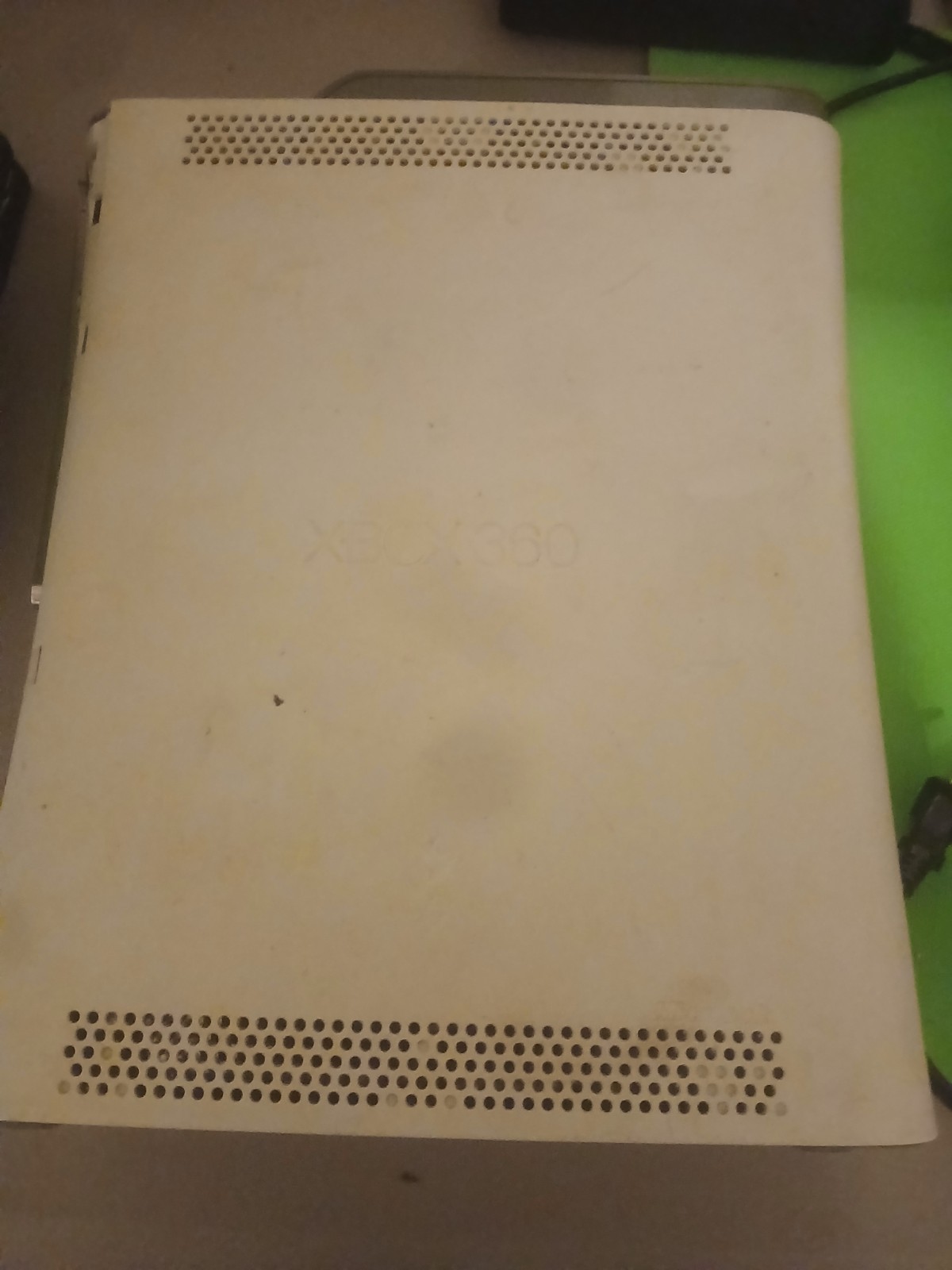 Microsoft Xbox 360 Arcade Arcade 6 Games 256GB White Console