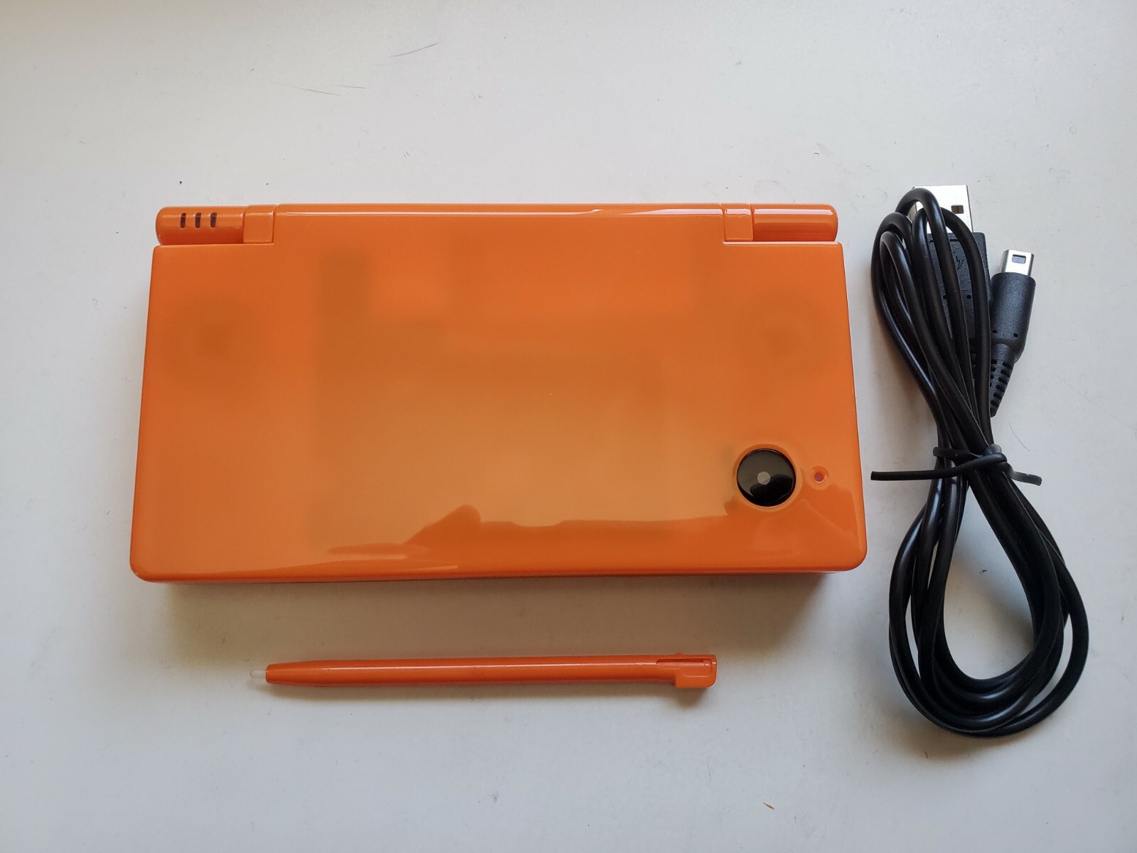 Nintendo DSi Orange handheld system Console