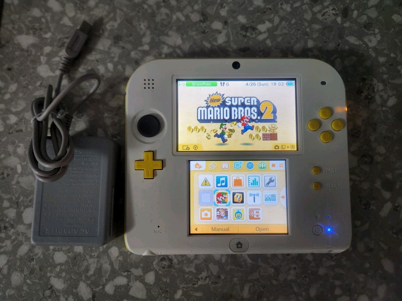 Nintendo 2DS Super Mario Bros. 2 Console Bundle – Scarlet Yello With 4GB SD Card
