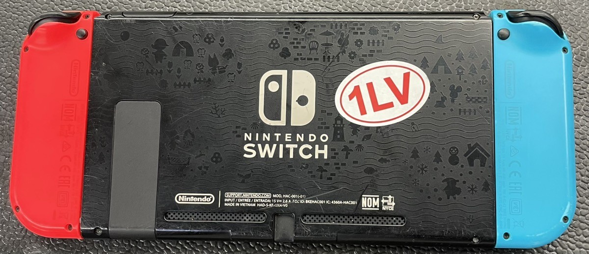 Nintendo Switch V1 Handheld Game Console HAC-001 (PD3048632)