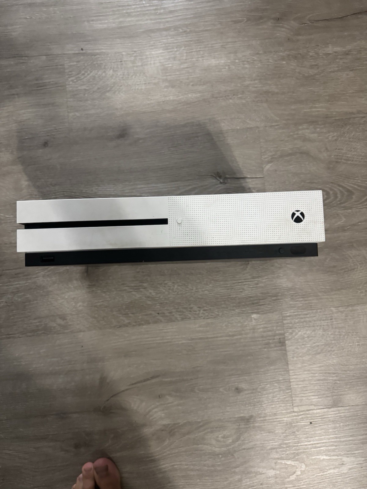 Microsoft Xbox One – White