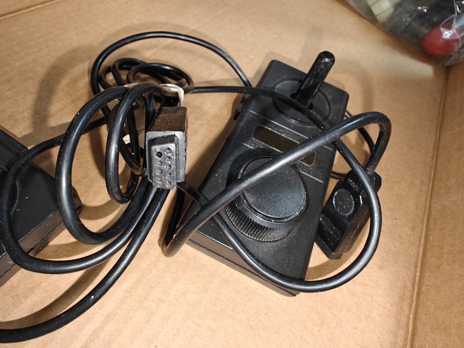 2 COLECO GEMINI Atari Game Controller Joystick DUEL COMMAND (Untested)
