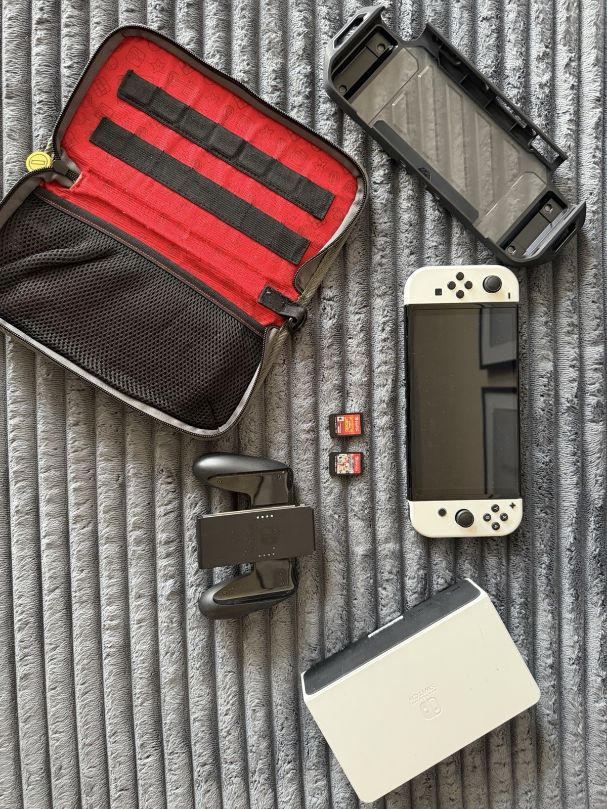 Nintendo Switch OLED Bundle – Joy-Cons, 2 Games, 256GB microSD & Accessories