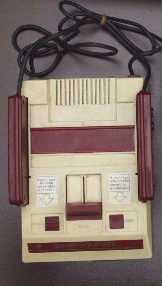 Nintendo Family Computer Famicom console good cond Japan FC system US seller