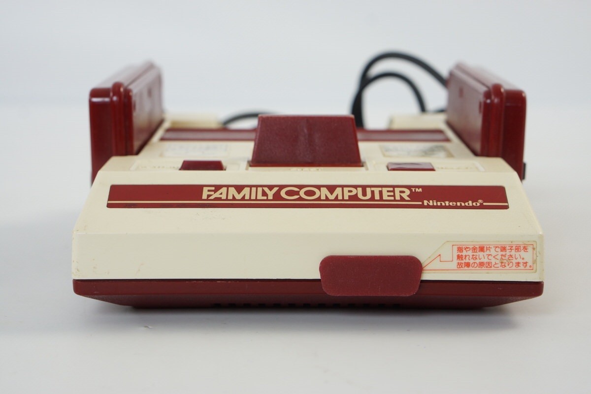 Famicom Console HVC-001 Games Tested System Nintendo Family Computer HC4034672