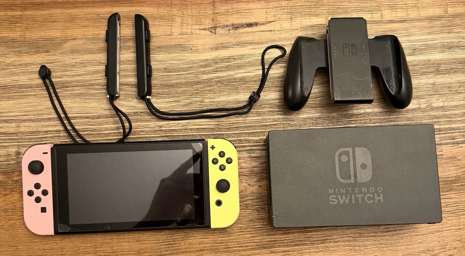 Nintendo Switch HAC-001 Bundle – Pastel Pink & Yellow Joy-Con + Dock
