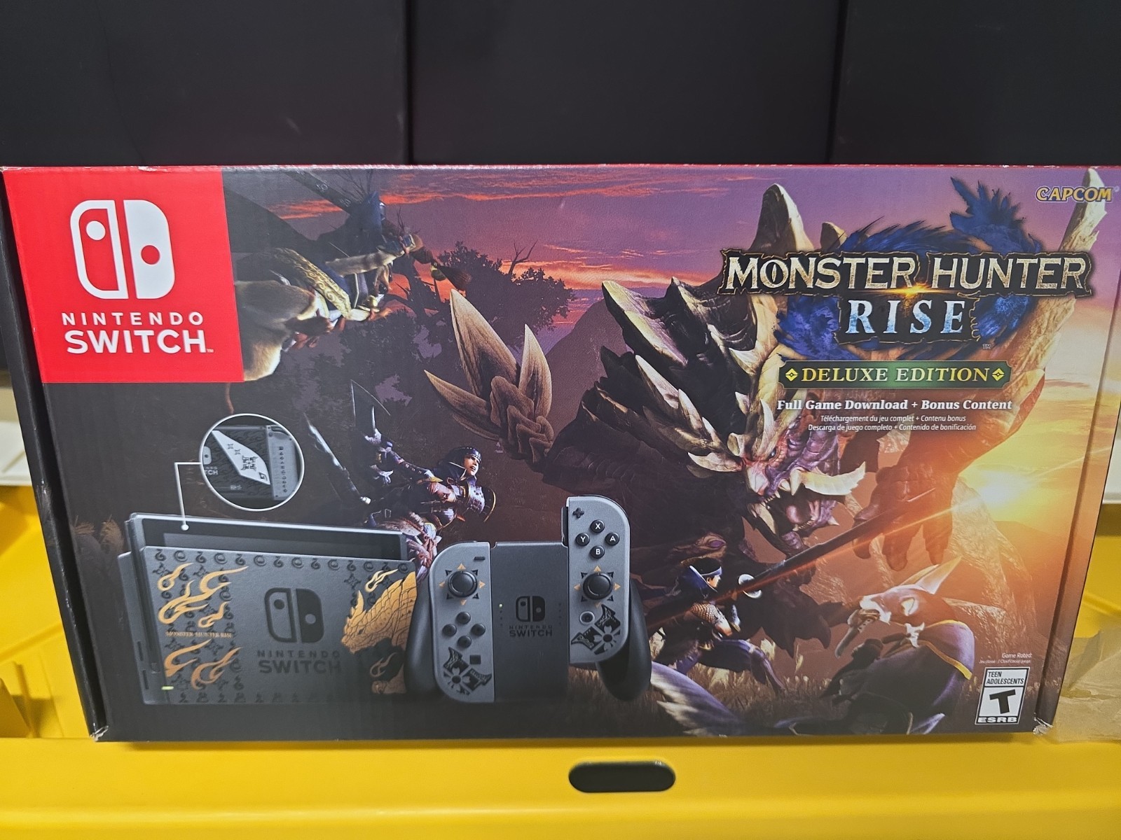 Nintendo Switch Monster Hunter Rise Deluxe Edition Console New!