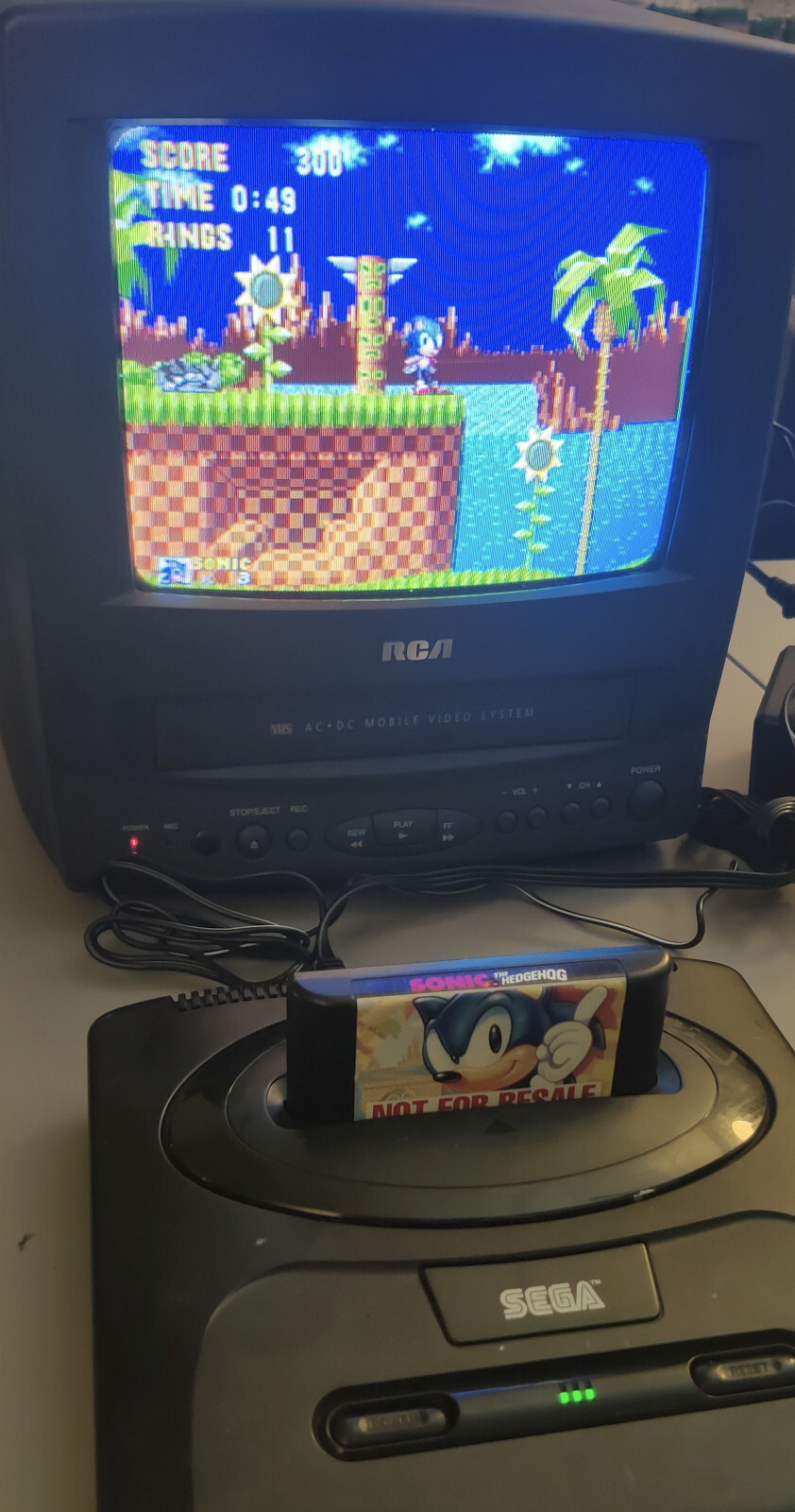 Sega Genesis Repair and Recap (Includes caps and parts)