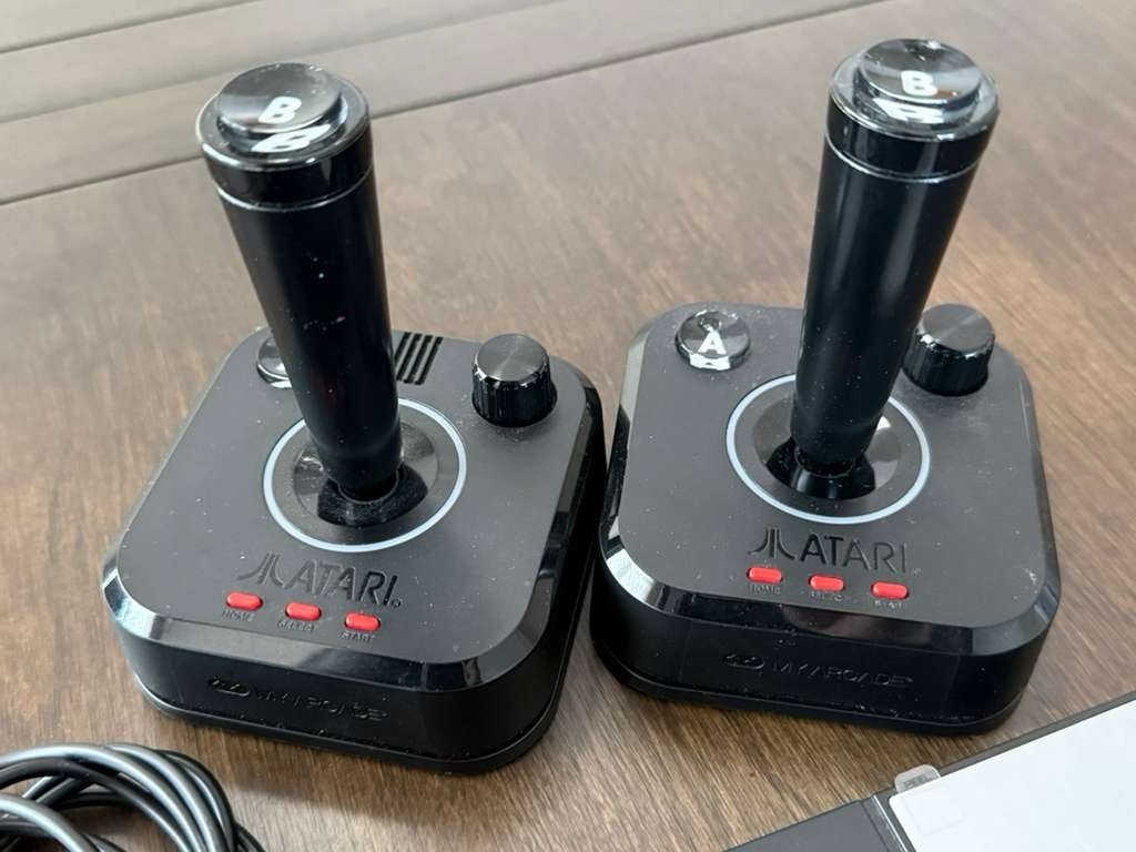 Atari GameStation Pro Atari 2600 Home Console, 2 Controllers, USB, Black