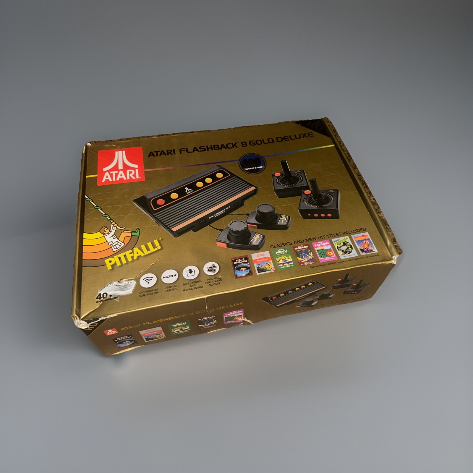 Atari Flashback 8 Gold Deluxe HD Console Wireless Controllers – Gold