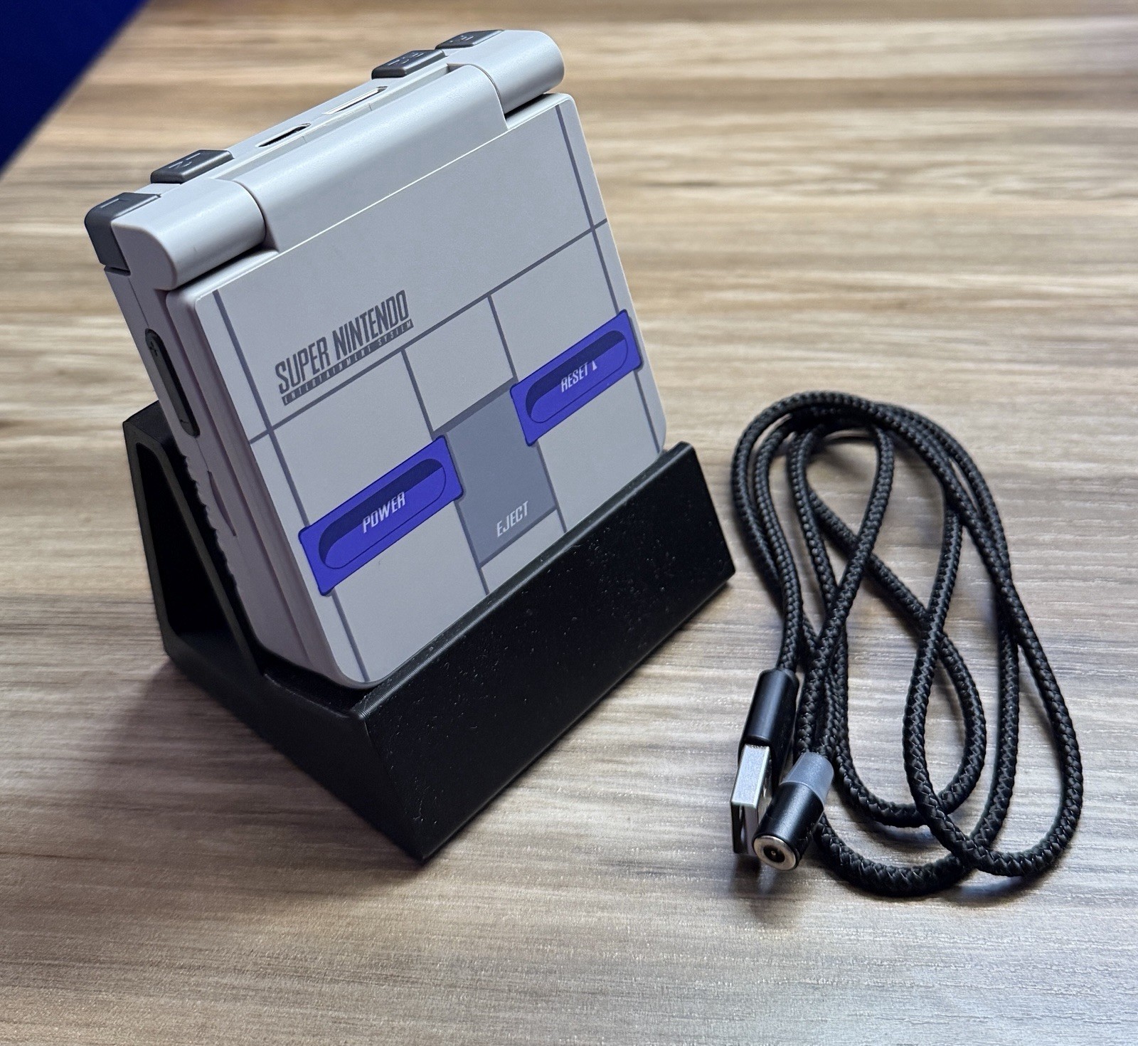 Miyoo Flip v2 | With Custom SNES Decals | 64GB MicroSD Card | Knulli Installed