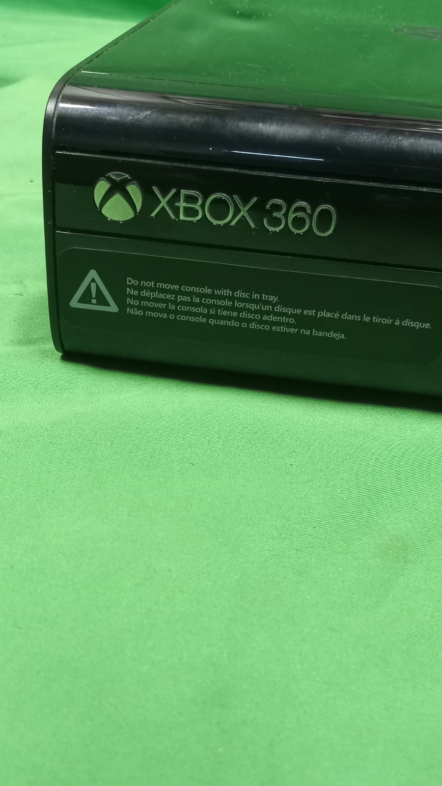 Xbox 360 E Model 1538 Console + HDD & Controller | Powers On | Read Description
