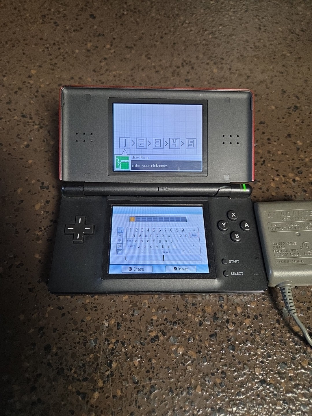 Nintendo DS Lite Handheld System-works. See Photos And Description