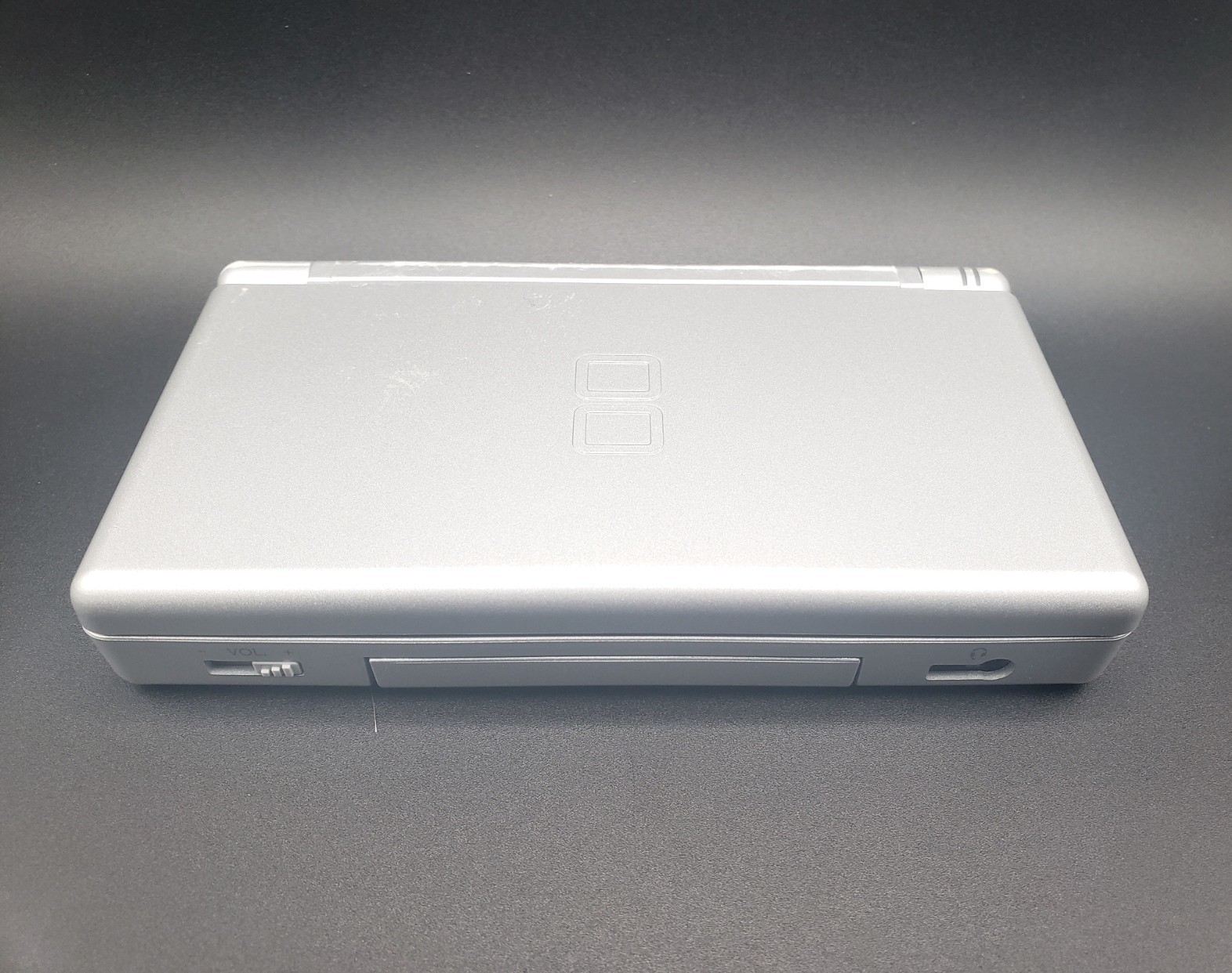 Nintendo DS Lite Gloss Silver OEM Restoration (Good Condition) w/ Charger