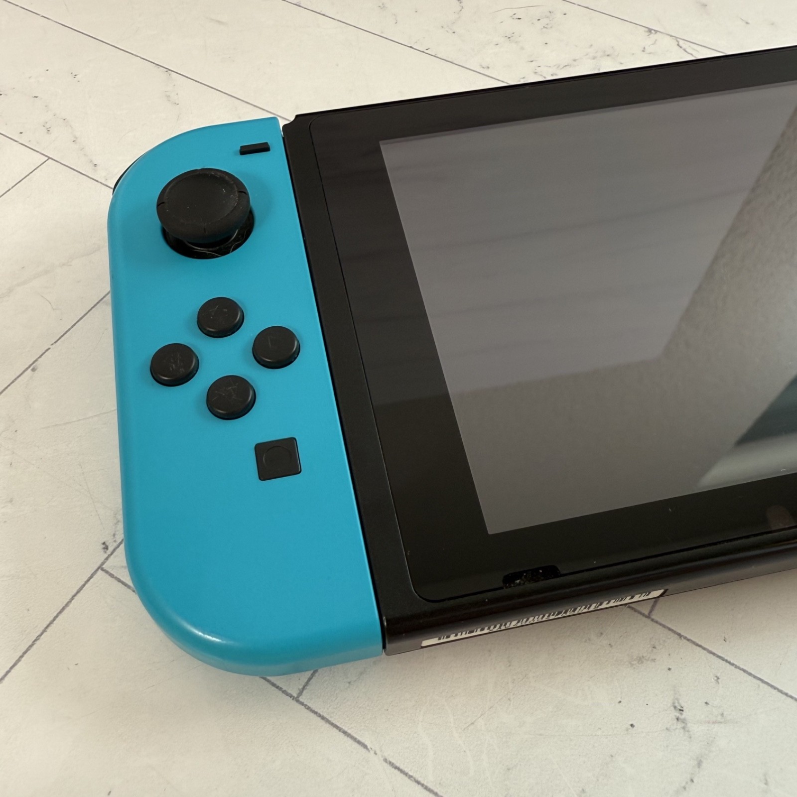 Nintendo Switch Model HAC-001 Console – 32GB + 32GB microSD See Photos! #H975