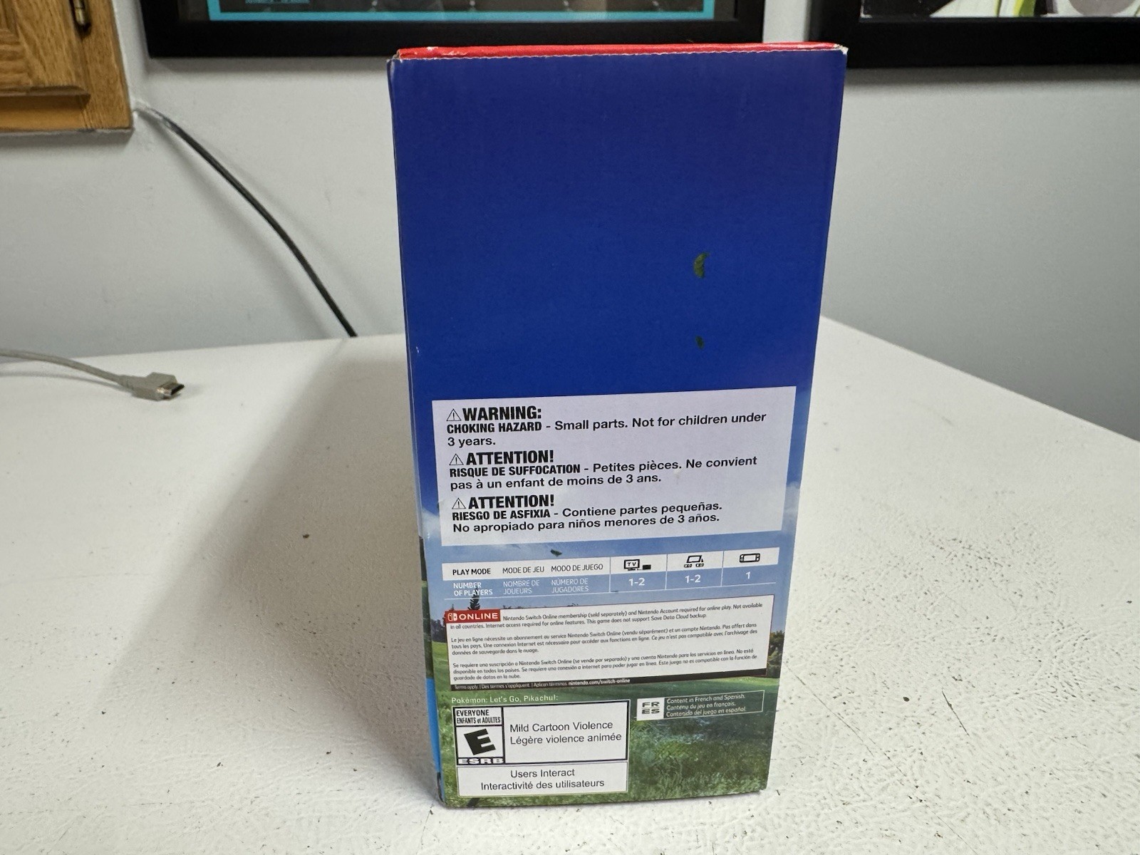 Nintendo Switch Pokemon: Let’s Go Pikachu Edition Console CIB + Box