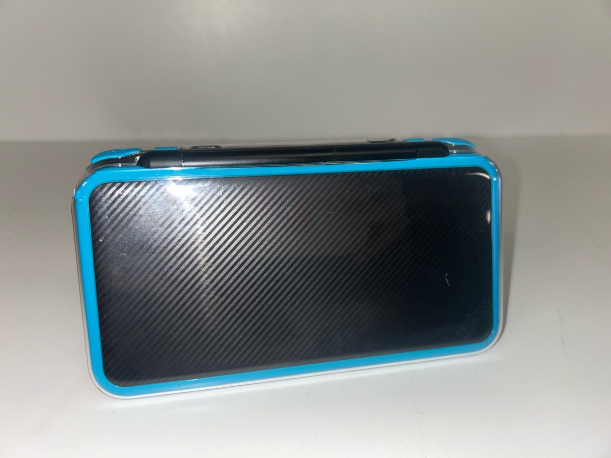 *CONSOLE ONLY* NINTENDO NEW 2DS XL – HANDHELD – JAN-001 (P17030856)