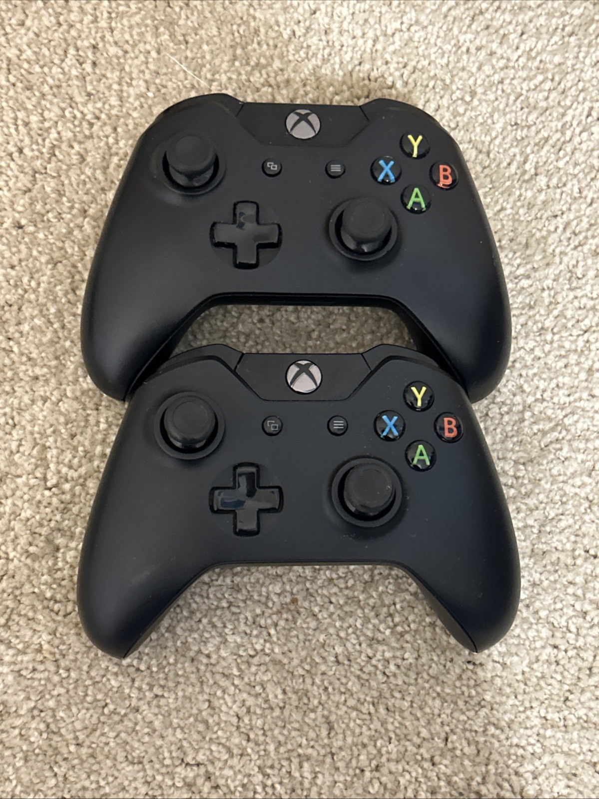 Xbox One 1540 w/ 2 Wireless Controllers, Afterglow Wired, Turtle Beach 600