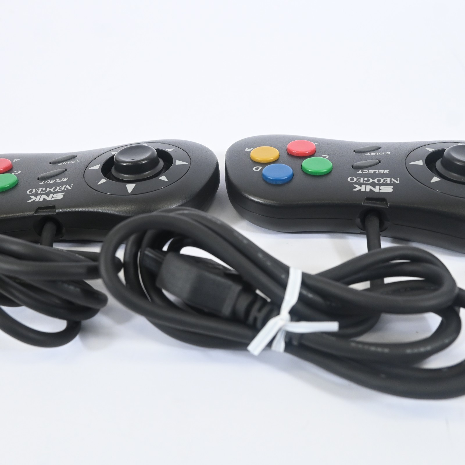 SNK Neo Geo CD Front Loading Console Boxed 2 Controllers Tested Working Japan