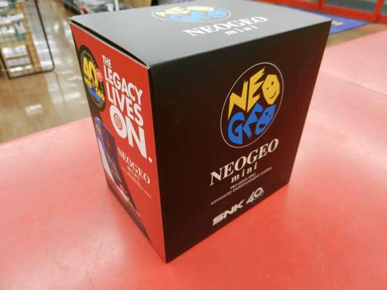 NEOGEO MINI Model FM1J2X1800 SNK