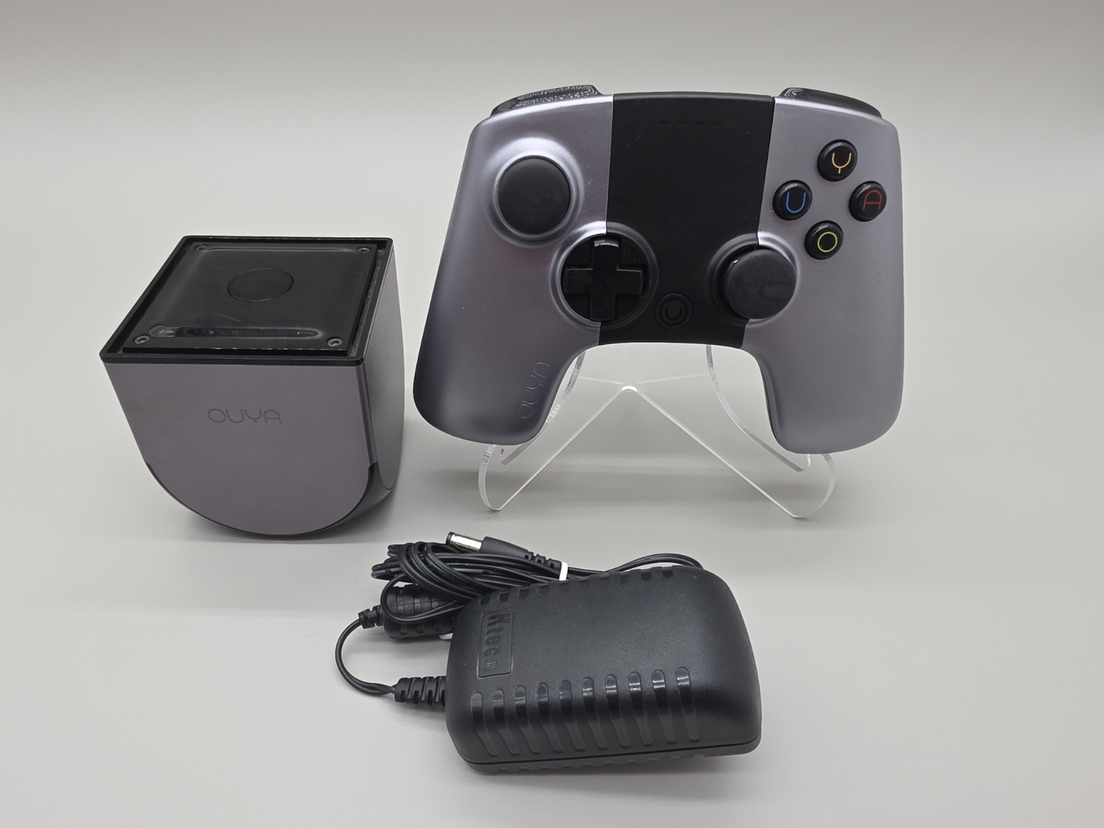 OUYA OUYA1 Android Microconsole 8GB Complete w/ Controller Power Supply Tested