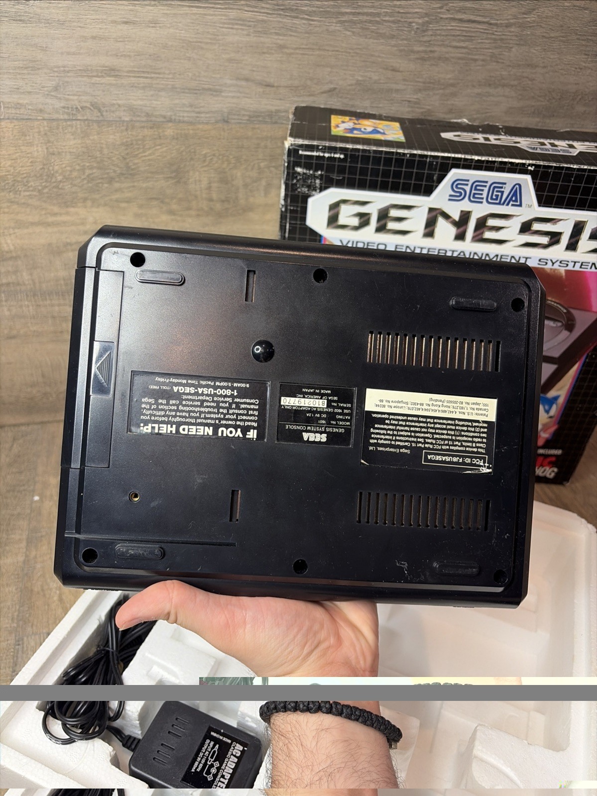 Sega Genesis 1 Console System Bundle (1601) + Original Box, 1 Controller & More