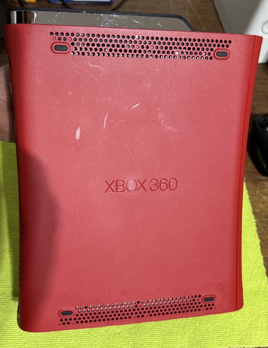 Xbox 360 Resident Evil Edition Console – Tonasket 120GB HDD w/ 256MB MU and LEDs